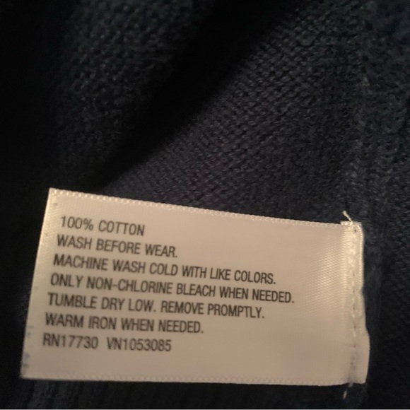 Kid’s sweater - Picture 2 of 2